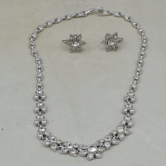 MCM Vintage BOGOFF Rhinestone & Silver Tone Necklace & Earring Set Parure - Picture 13 of 17